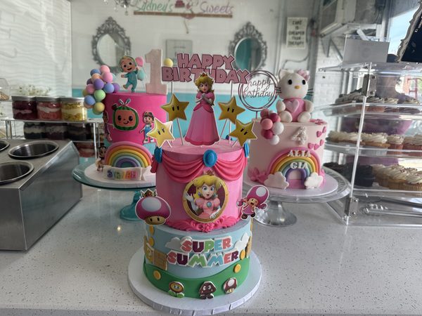 Kids party cake