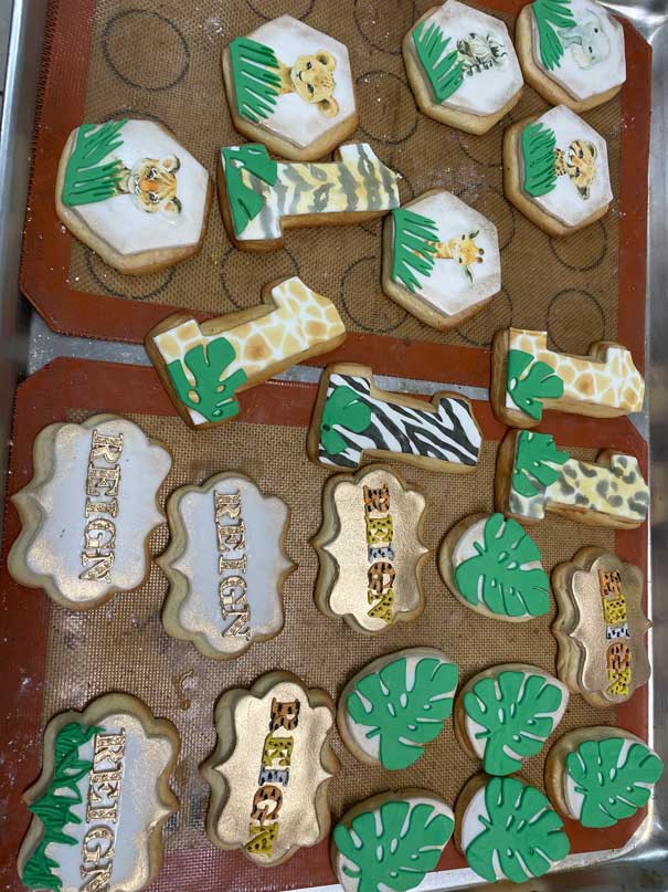 Custom treats and dessert favors