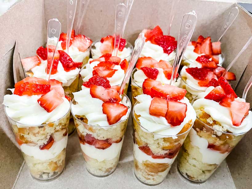 Custom treats and dessert favors